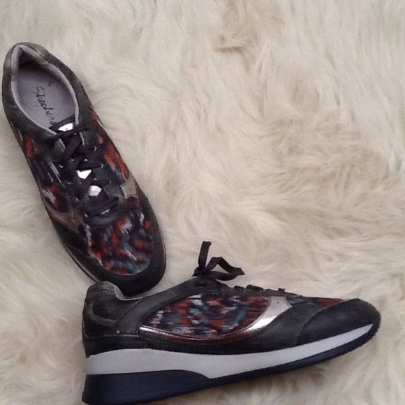 skechers vita sneakers